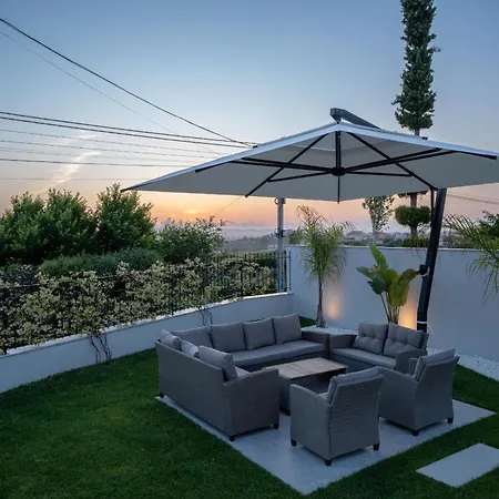 Cosmo *